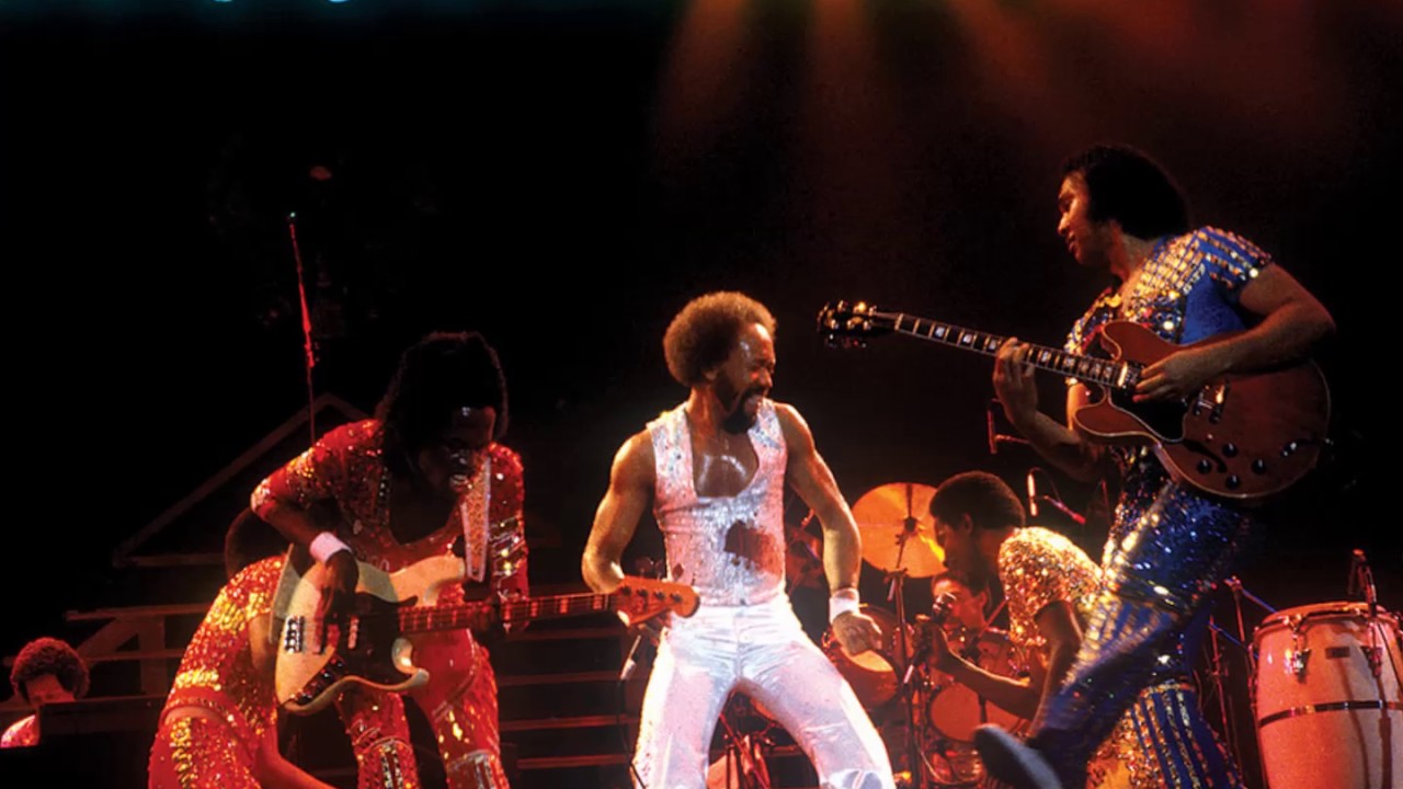 Relembre o show de Earth, Wind & Fire no Rio que virou álbum