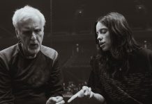 A maneira inusitada com que James Cameron abordou Billie Eilish para fazer um filme-concerto